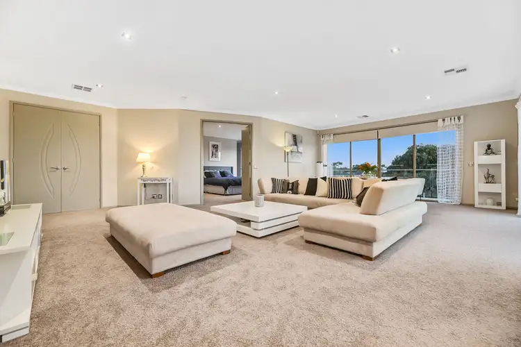 Fifth view of Homely house listing, 43 Wintersun Road, Berwick VIC 3806