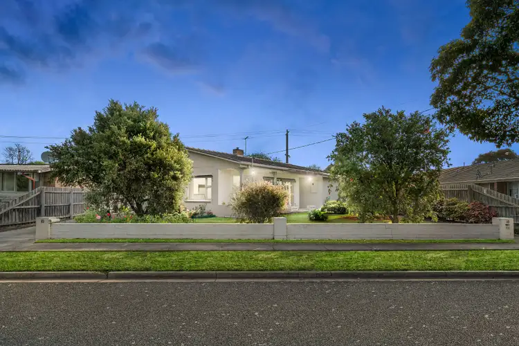 Main view of Homely house listing, 10 Gairloch Drive, Frankston VIC 3199