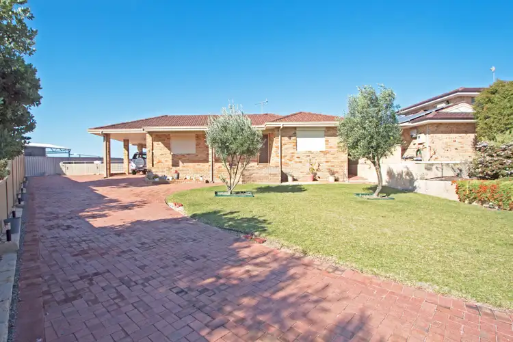 5 Gerona Place, Cervantes WA 6511