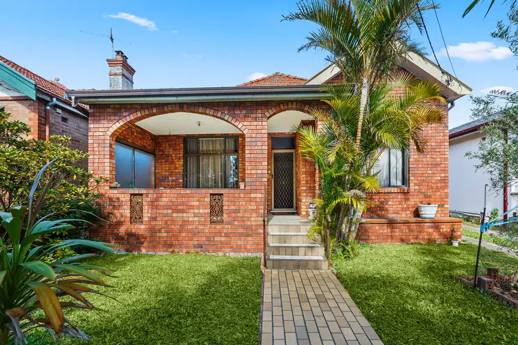 70 Dunmore Street South, Bexley NSW 2207