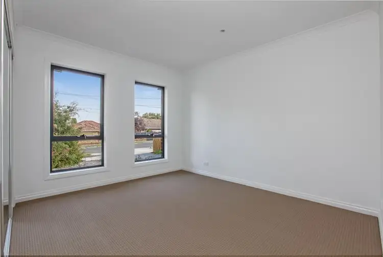 Third view of Homely unit listing, 4/20 Purinuan Road, Reservoir VIC 3073