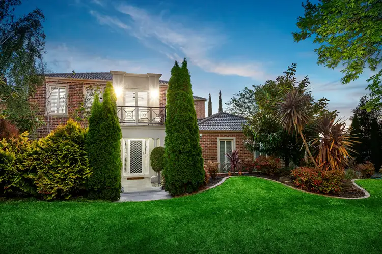 7 Finsbury Close, Rowville VIC 3178