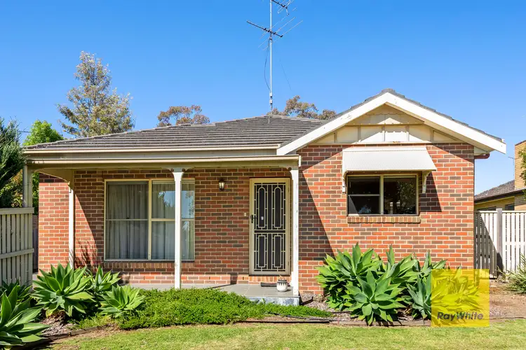 Main view of Homely unit listing, 1/21 Bonsey Road, Highton VIC 3216