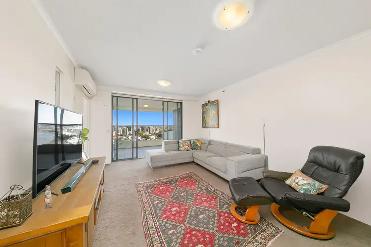 Third view of Homely apartment listing, 204/82 Boundary Street, Brisbane City QLD 4000