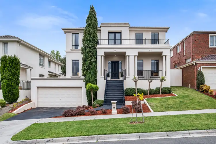 7 Strathconnan Place, Wheelers Hill VIC 3150