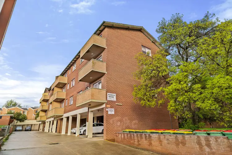 8/30 Trinculo Place, Queanbeyan East NSW 2620