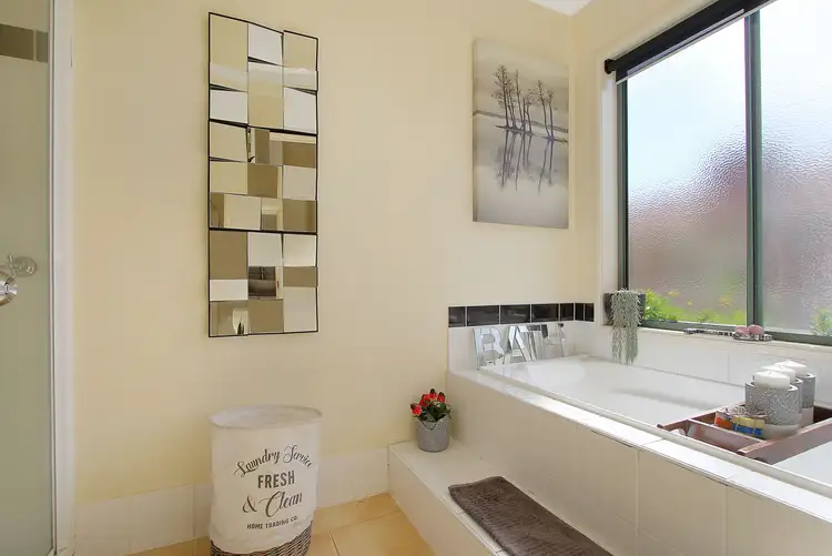 Seventh view of Homely house listing, 6 Juniper Way, Baranduda VIC 3691