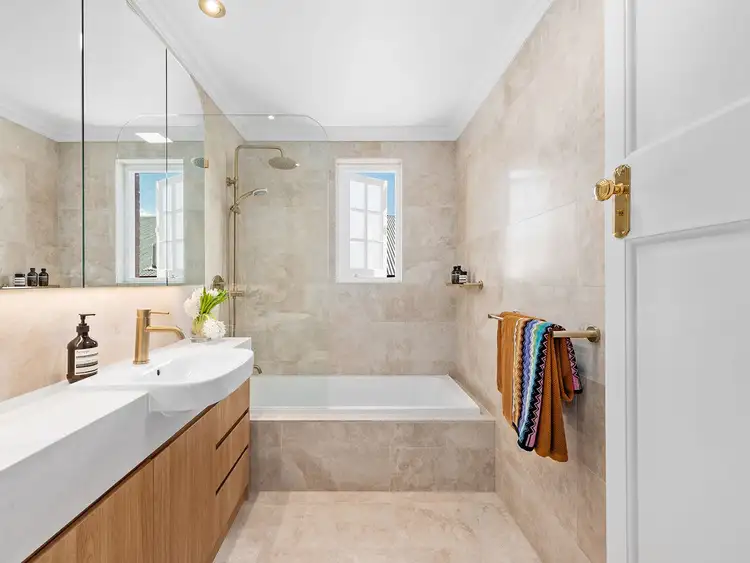 Fourth view of Homely house listing, 4/598 Lower Bowen Terrace, New Farm QLD 4005