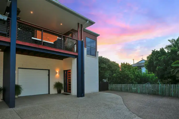 4/63 Holland Street, Bargara QLD 4670