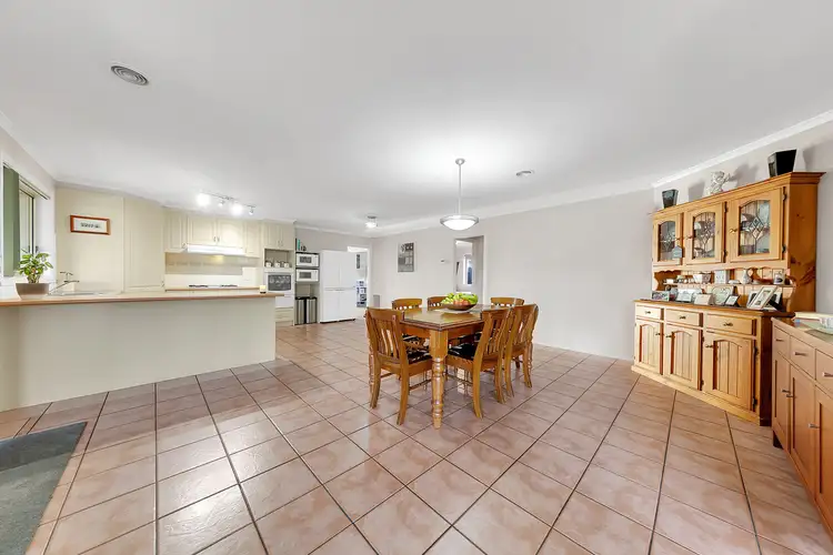 Fifth view of Homely house listing, 32 Scenic Terrace, South Morang VIC 3752