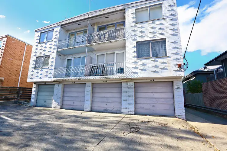 Third view of Homely apartment listing, 6/560 Pascoe Vale Road, Pascoe Vale VIC 3044