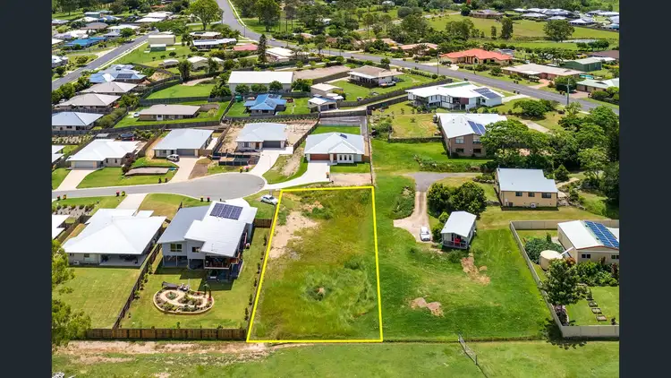 12 Farmer Court, Southside QLD 4570
