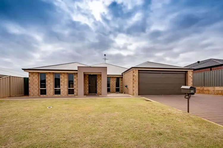 Main view of Homely house listing, 19 Beachcomber Hill, Glenfield WA 6532