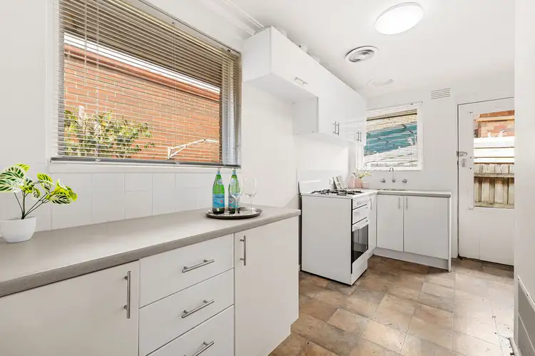 Third view of Homely house listing, 5/2 Walker Avenue, Mitcham VIC 3132