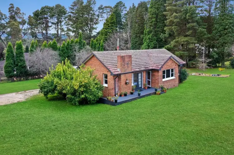Main view of Homely house listing, 6 Sunninghill Avenue, Burradoo NSW 2576