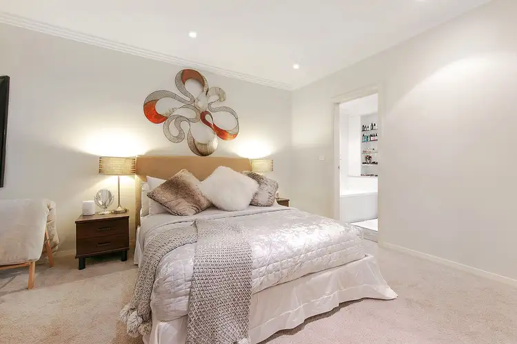 Fourth view of Homely apartment listing, 2/691-695 Warringah Road, Forestville NSW 2087