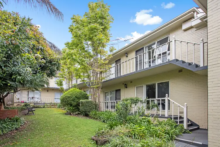 Main view of Homely apartment listing, 10/14 Osborne Avenue, Glen Iris VIC 3146