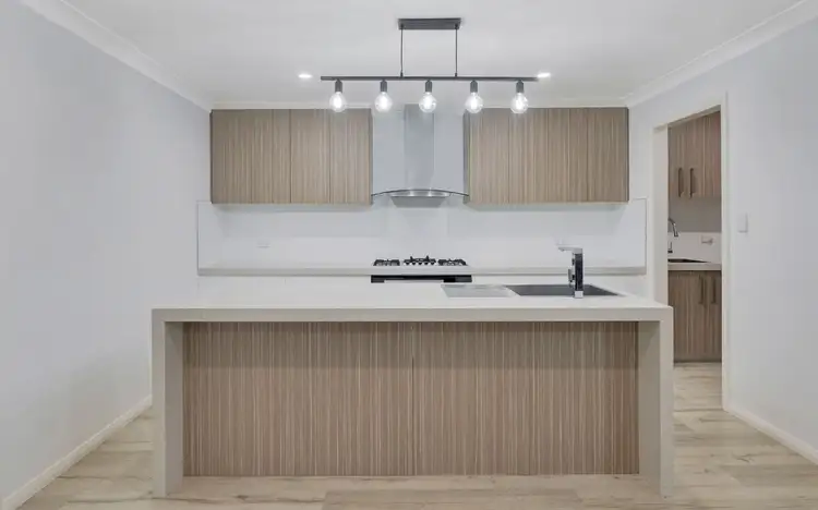 Fourth view of Homely house listing, 8 Lawn Avenue, Bradbury NSW 2560