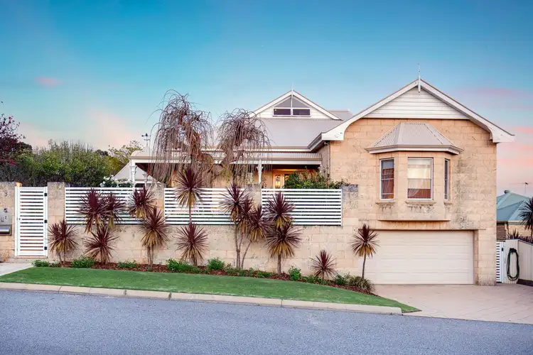3 Wanborough Close, Gwelup WA 6018