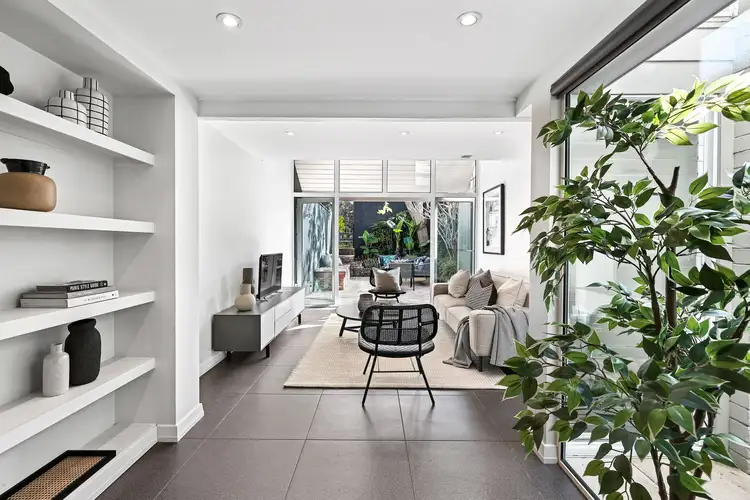 18 Parkham Street, Surry Hills NSW 2010