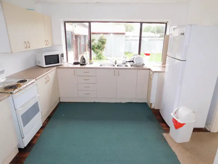 Fifth view of Homely house listing, 140 Binnie Street, Bordertown SA 5268