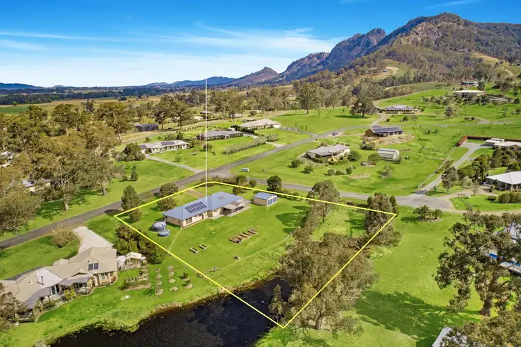 Main view of Homely house listing, 8 Neotsfield Avenue, Gloucester NSW 2422