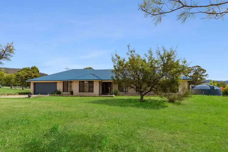 Second view of Homely house listing, 8 Neotsfield Avenue, Gloucester NSW 2422