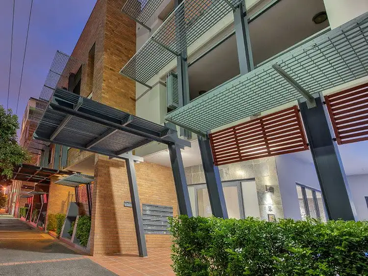 Second view of Homely apartment listing, 19/33 Helen Street, Teneriffe QLD 4005