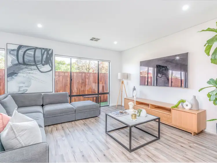 Sixth view of Homely house listing, 2 Silkeborg Crescent, Joondalup WA 6027