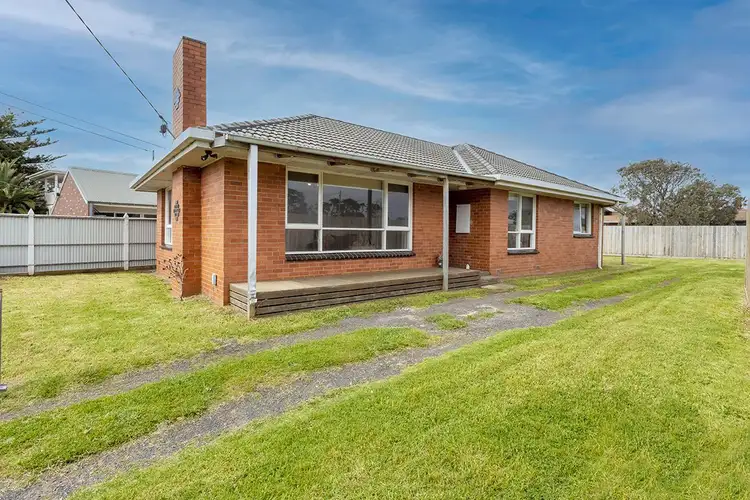 2a Attenborough Road, Aspendale VIC 3195