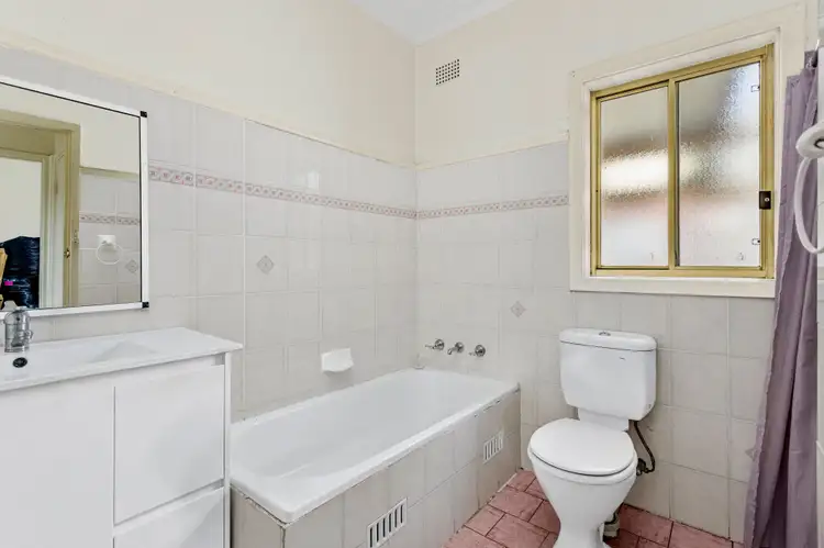 Fifth view of Homely house listing, 16 Bluebell Road, Barrack Heights NSW 2528