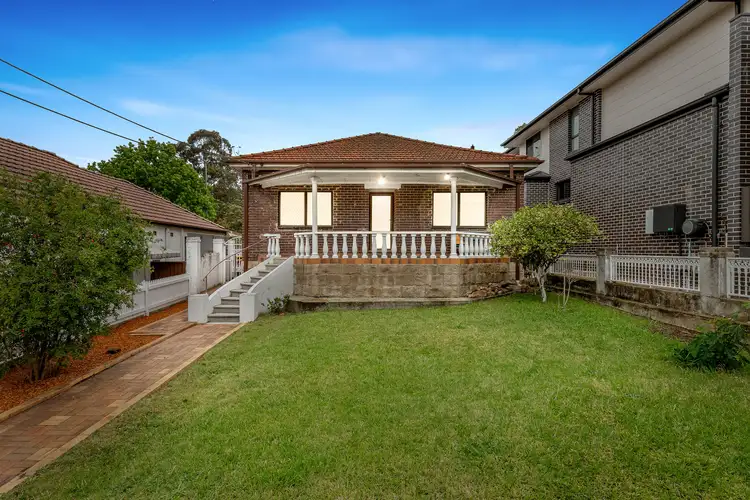32 Banks Road, Earlwood NSW 2206
