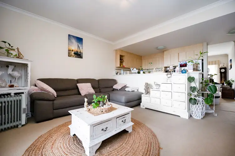 Third view of Homely unit listing, 18/18 Bonnefoi Boulevarde, Bunbury WA 6230