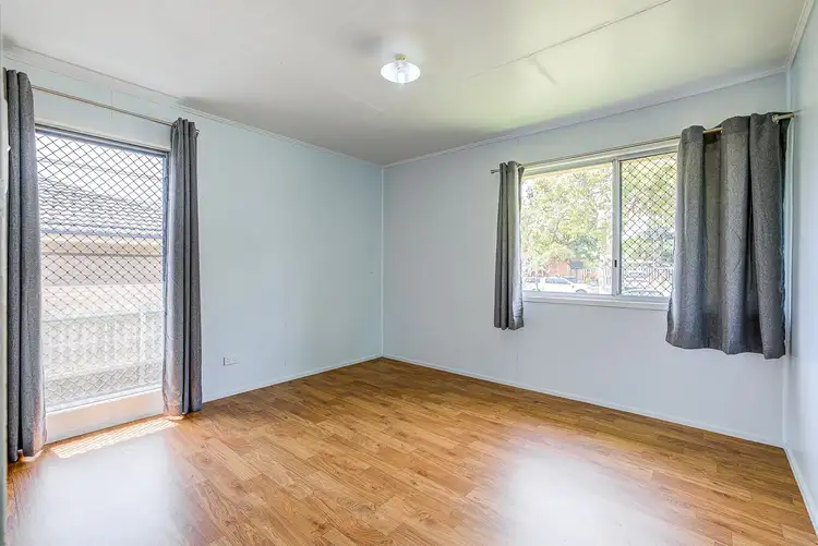 Seventh view of Homely house listing, 4 Clifford Street, Slacks Creek QLD 4127