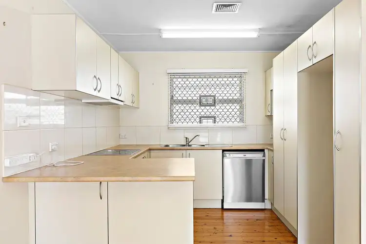 Third view of Homely house listing, 1/13 Rankin Parade, Main Beach QLD 4217