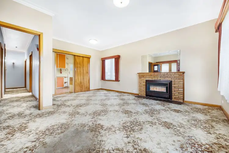 Fourth view of Homely house listing, 31 Sesame Street, Mount Waverley VIC 3149