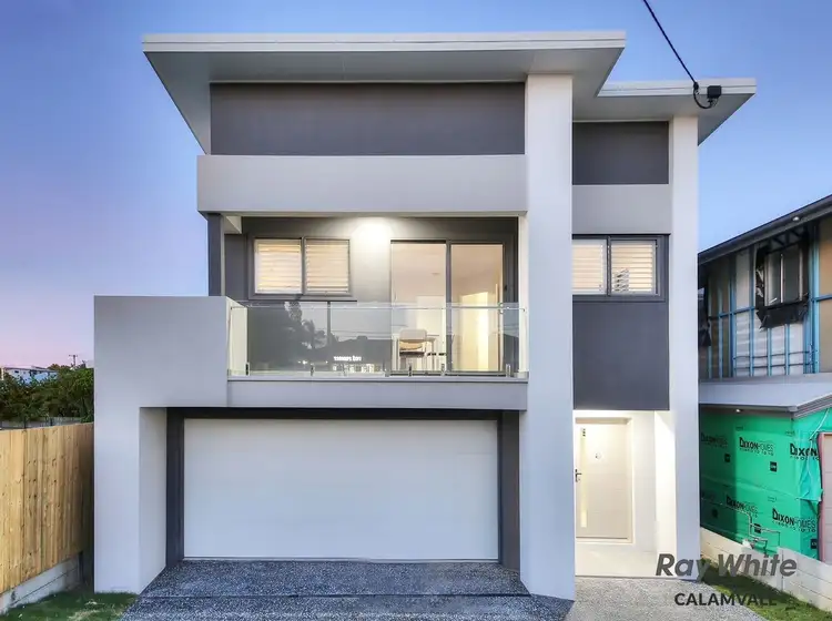 7 Dartmouth Street, Coopers Plains QLD 4108