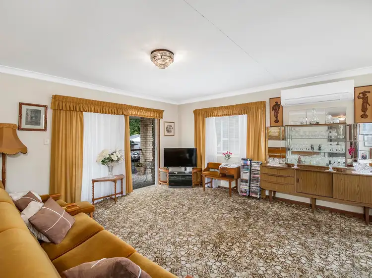 Second view of Homely house listing, 5 Melon Street, Mansfield QLD 4122