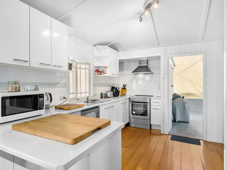 Sixth view of Homely house listing, 7 Dalley Street, Kelvin Grove QLD 4059