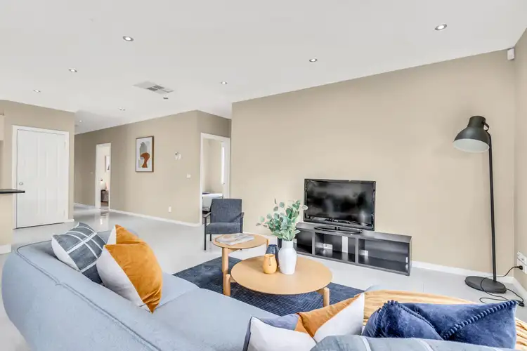 Seventh view of Homely house listing, 6 Coventry Lane, Craigieburn VIC 3064