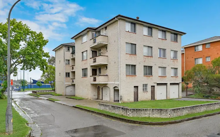 Main view of Homely unit listing, 9/1 Hart Street, Warwick Farm NSW 2170