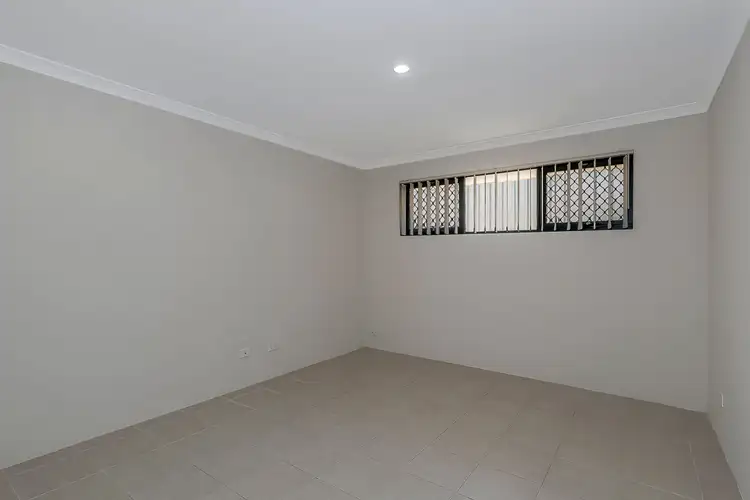Sixth view of Homely house listing, 31 Coolimba Turn, Baldivis WA 6171