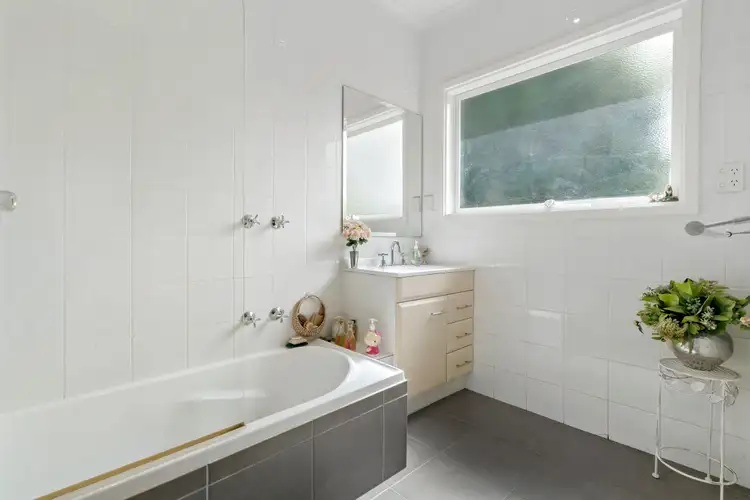 Sixth view of Homely unit listing, 1/384 Frankston-Dandenong Road, Seaford VIC 3198