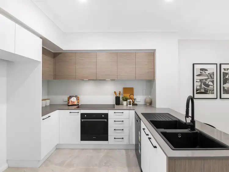 Third view of Homely townhouse listing, 3/68 Middleton Street, Mount Gravatt QLD 4122