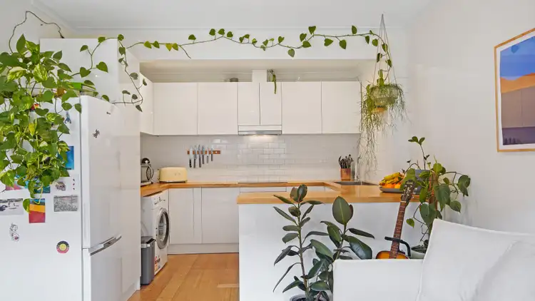 Fifth view of Homely villa listing, 2/52 The Grove, Coburg VIC 3058