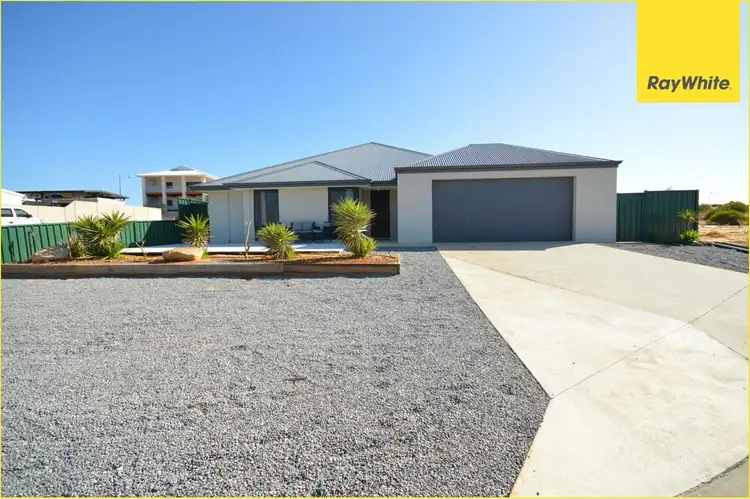11 Boronia Circuit, Kalbarri WA 6536