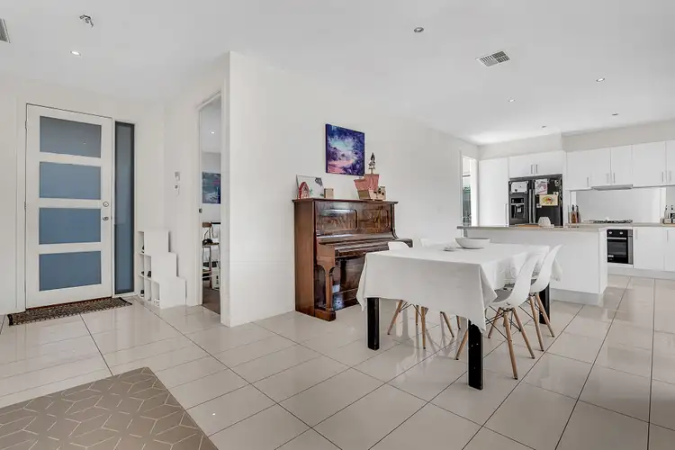 Fourth view of Homely unit listing, 2/23 Amesbury Avenue, Craigieburn VIC 3064