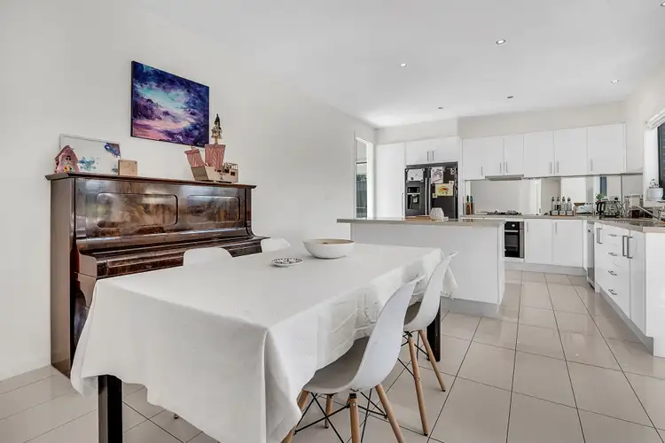 Fifth view of Homely unit listing, 2/23 Amesbury Avenue, Craigieburn VIC 3064
