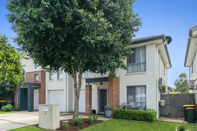8 Laurina Street, Mount Annan NSW 2567