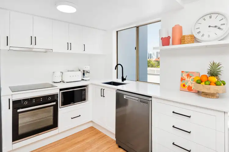 Third view of Homely apartment listing, 304/150 Stanhill Drive, Chevron Island QLD 4217